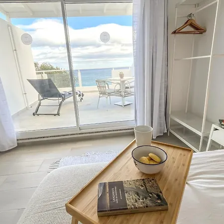 Casa Burgao With Large Seaview Terrace Lägenhet